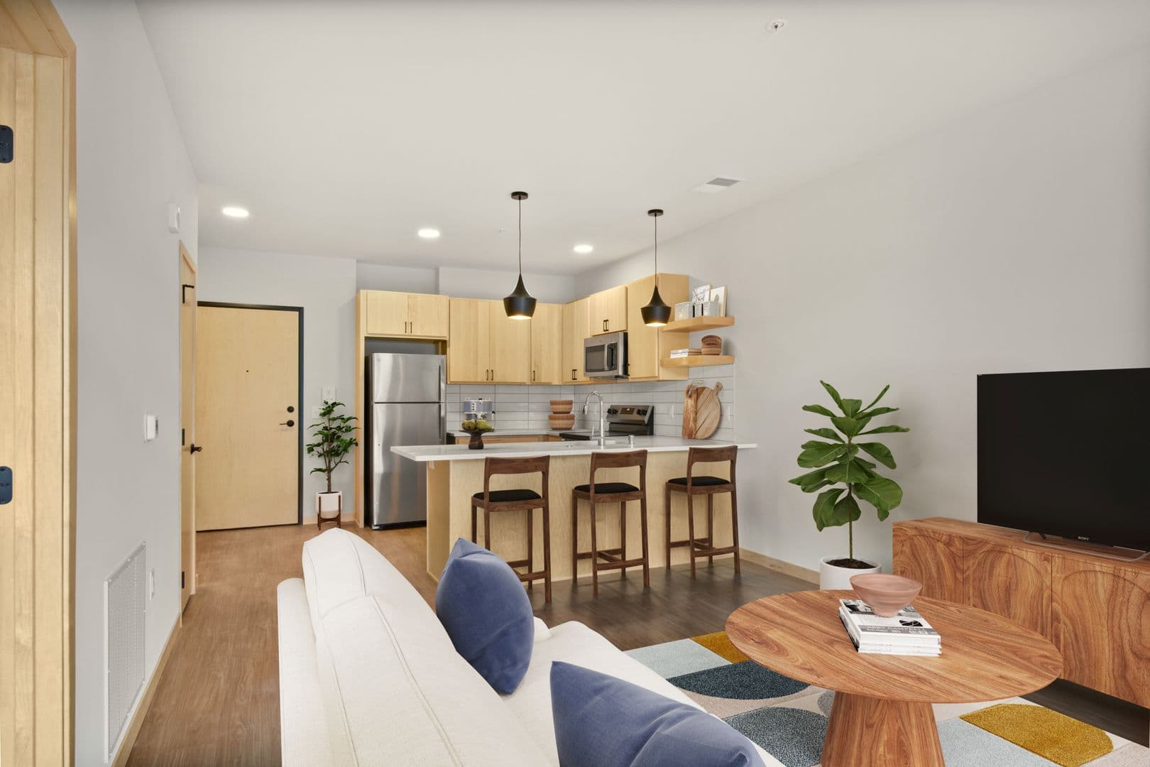 Madison Apartment: 6624 Old Sauk Rd.