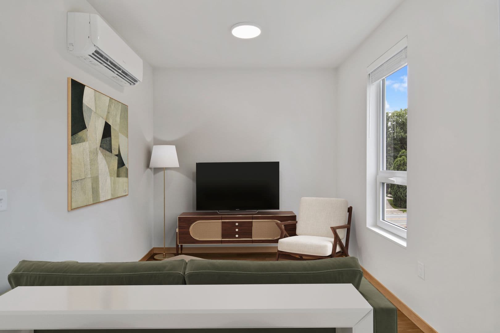 Madison Apartment: 6624 Old Sauk Rd.