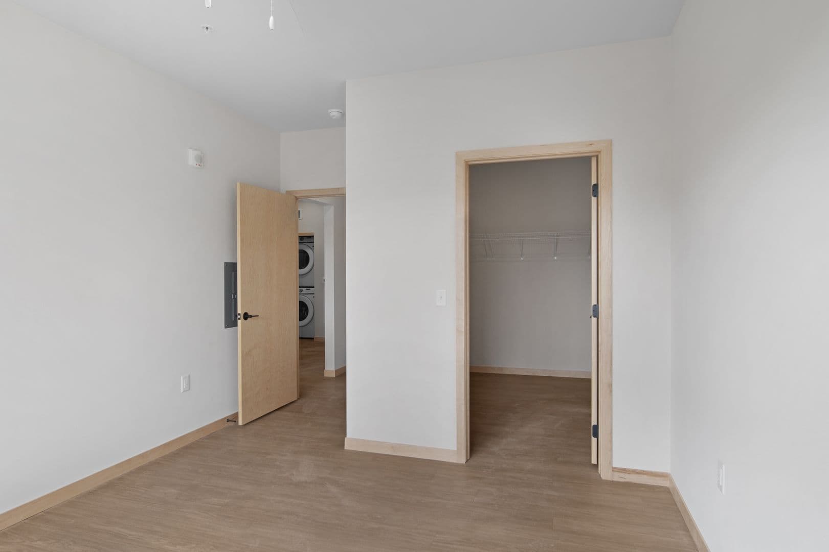 Madison Apartment: 6624 Old Sauk Rd.