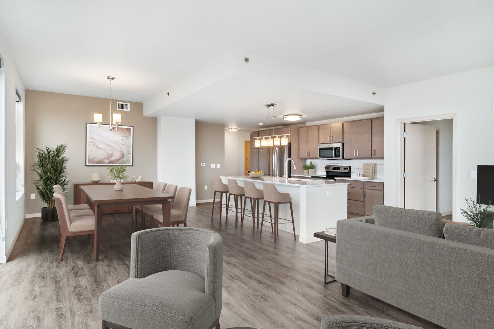 Madison Apartment: 1050 E. Washington Ave.