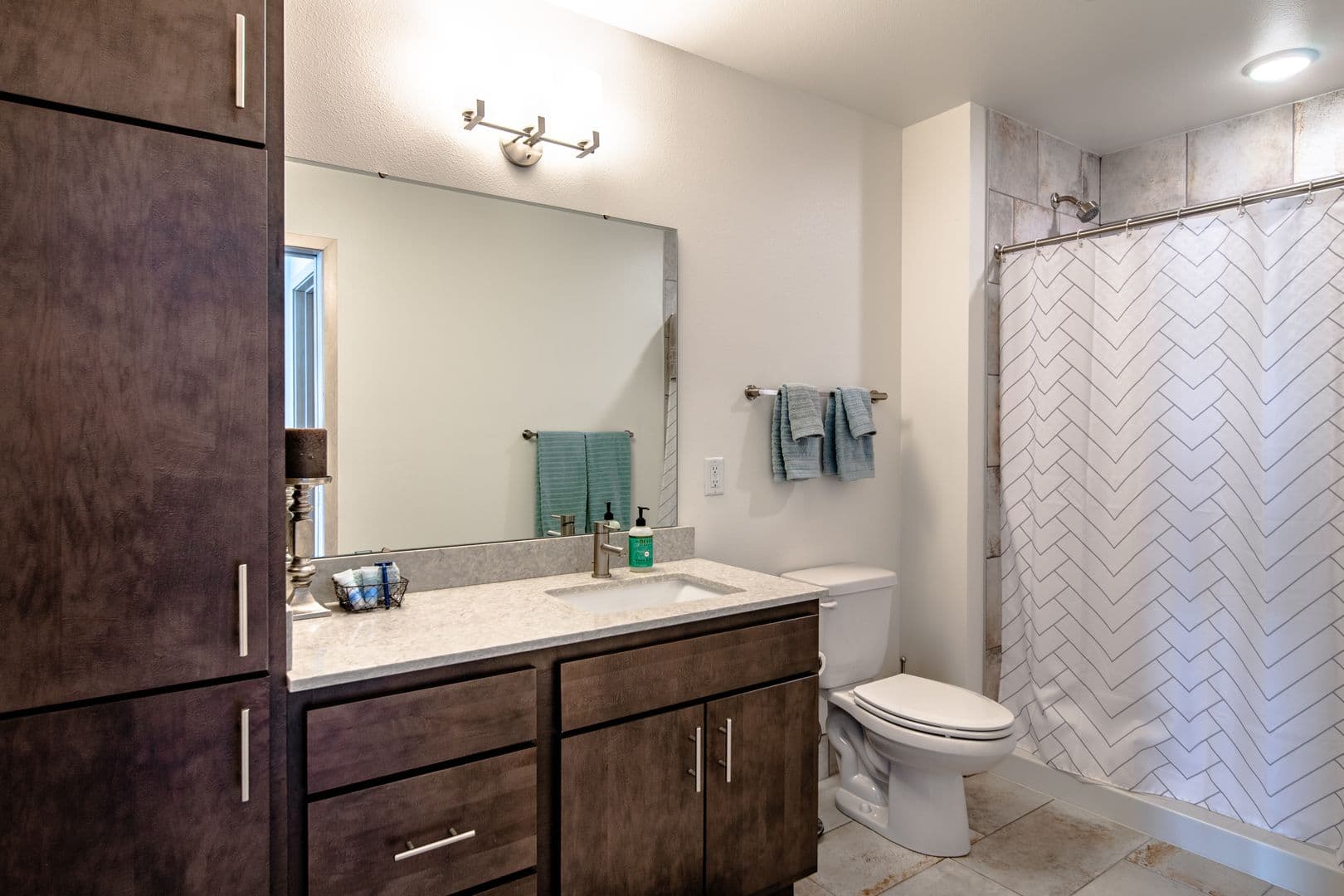 Madison Apartment: 1010 E. Washington Ave.