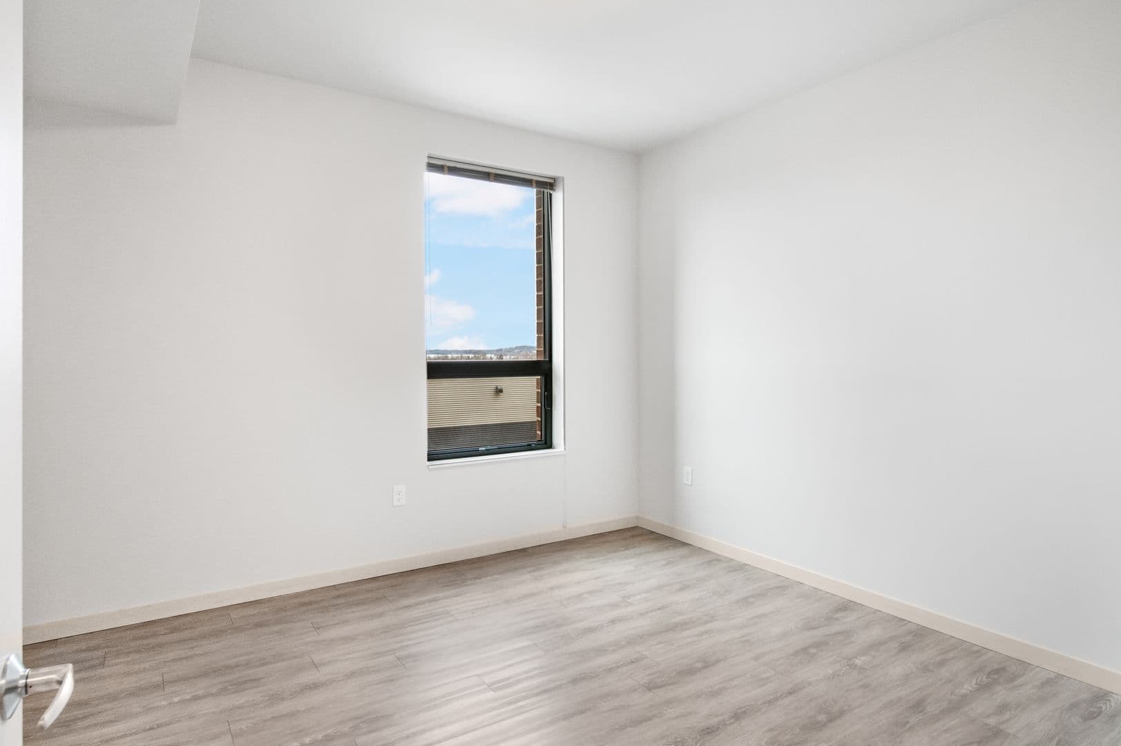 Madison Apartment: 1050 E. Washington Ave.
