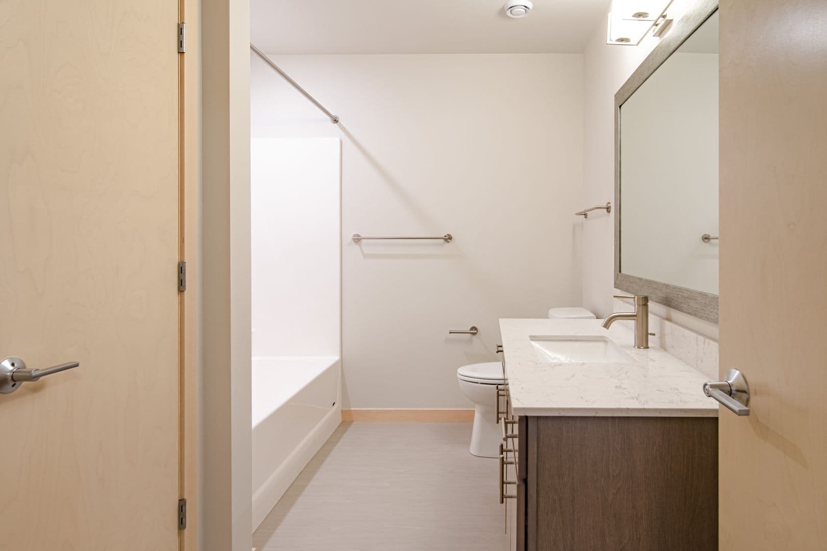 Madison Apartment: 216 S. Pinckney St.