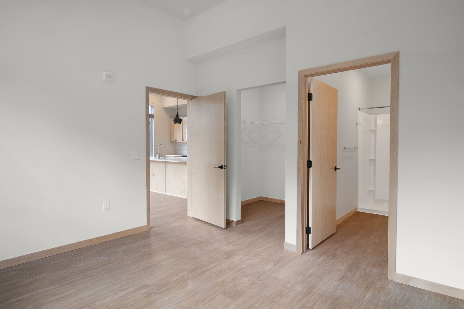 Madison Apartment: 6624 Old Sauk Rd.