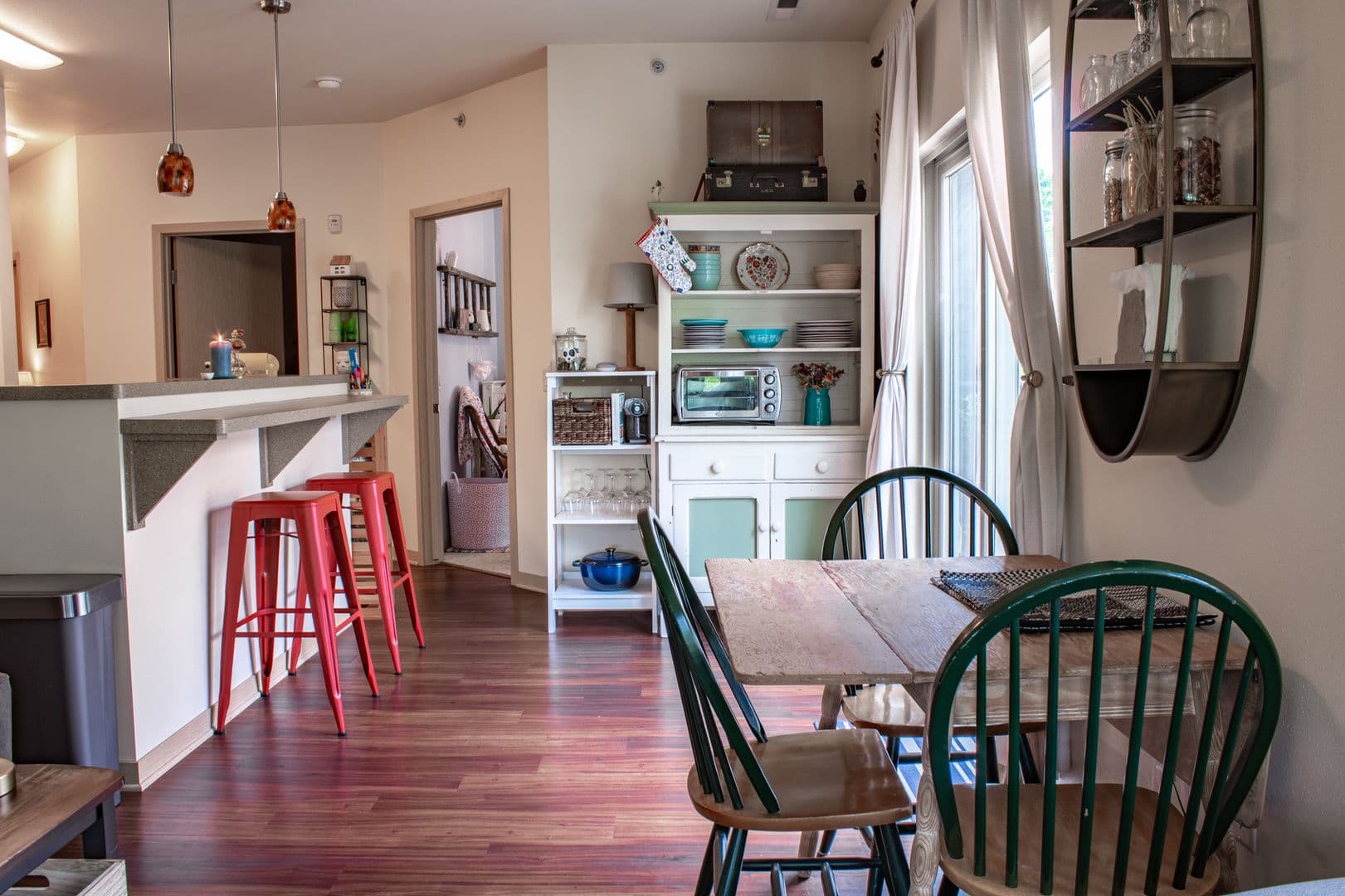 Madison Apartment: 614 E Johnson St.
