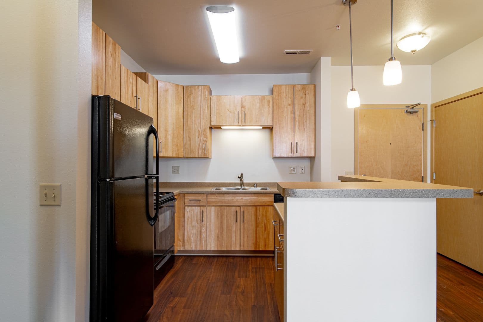 Madison Apartment: 8119 Mayo Dr.