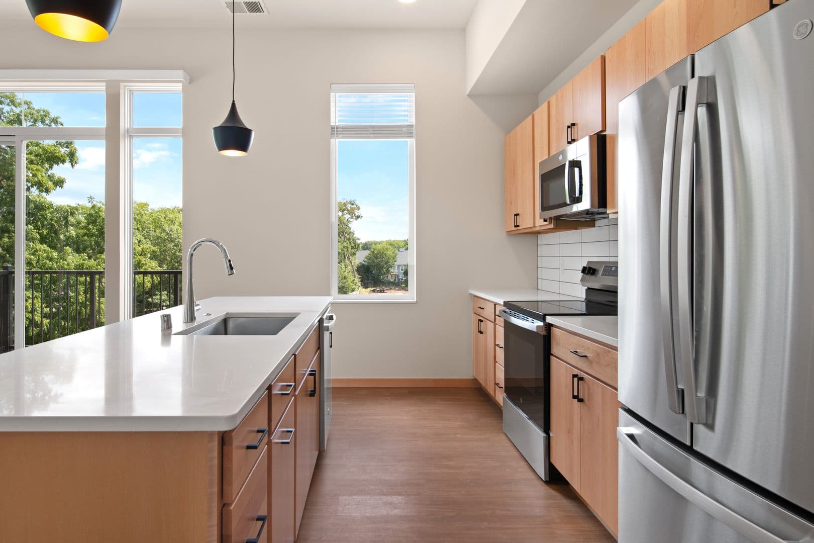Madison Apartment: 6624 Old Sauk Rd.