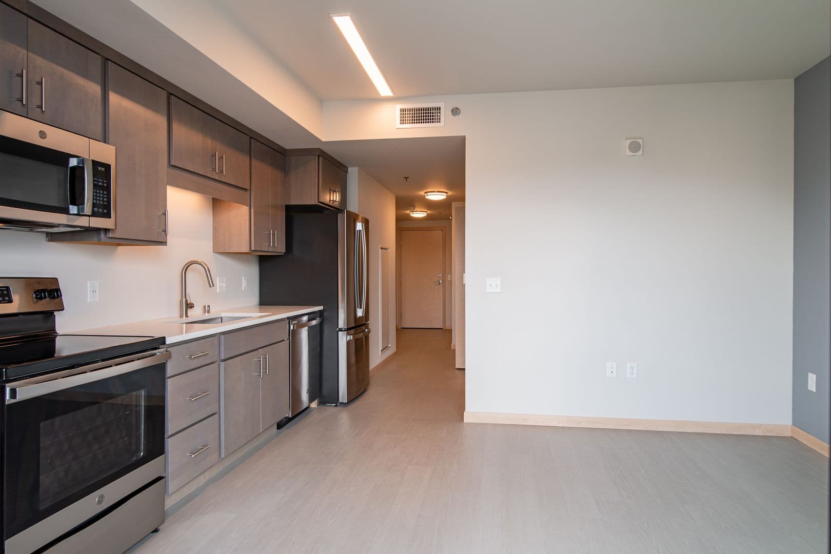 Madison Apartment: 216 S. Pinckney St.