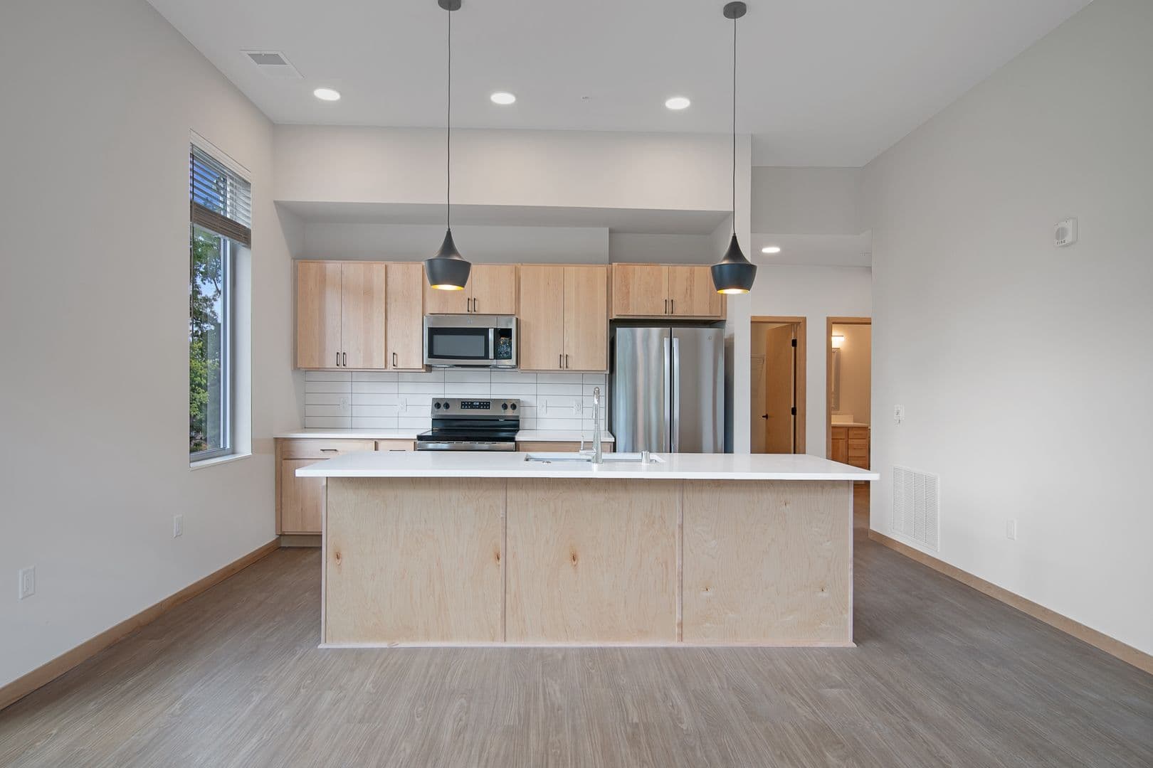 Madison Apartment: 6624 Old Sauk Rd.