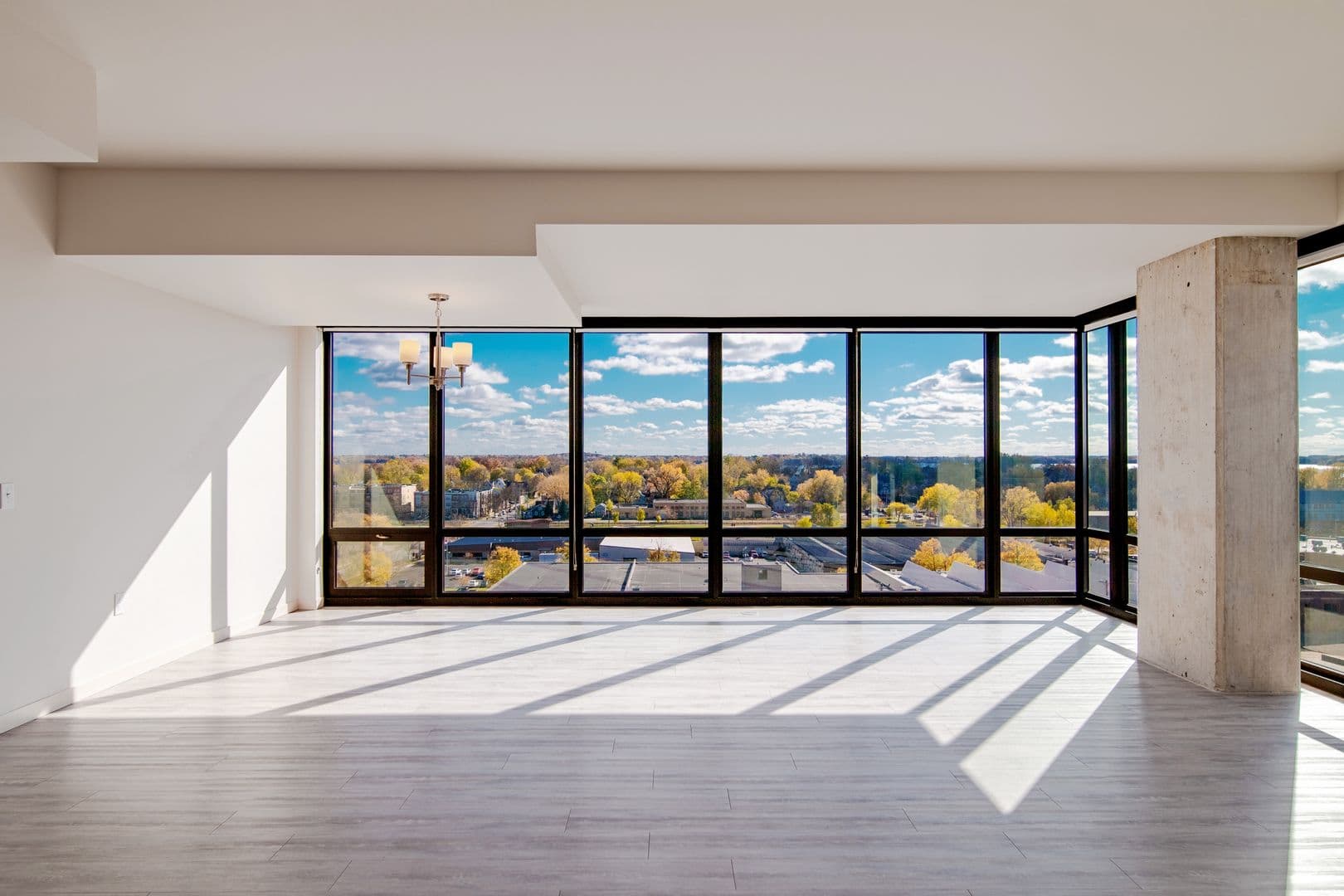 Madison Apartment: 1050 E. Washington Ave.