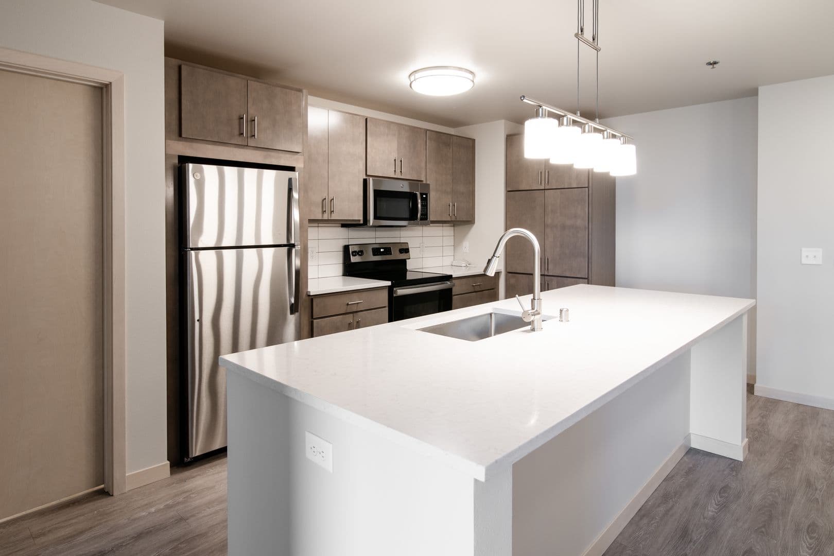 Madison Apartment: 1050 E. Washington Ave.