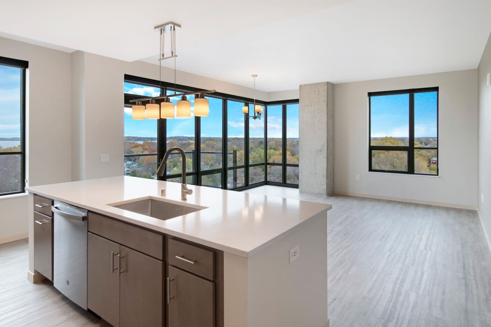Madison Apartment: 1050 E. Washington Ave.