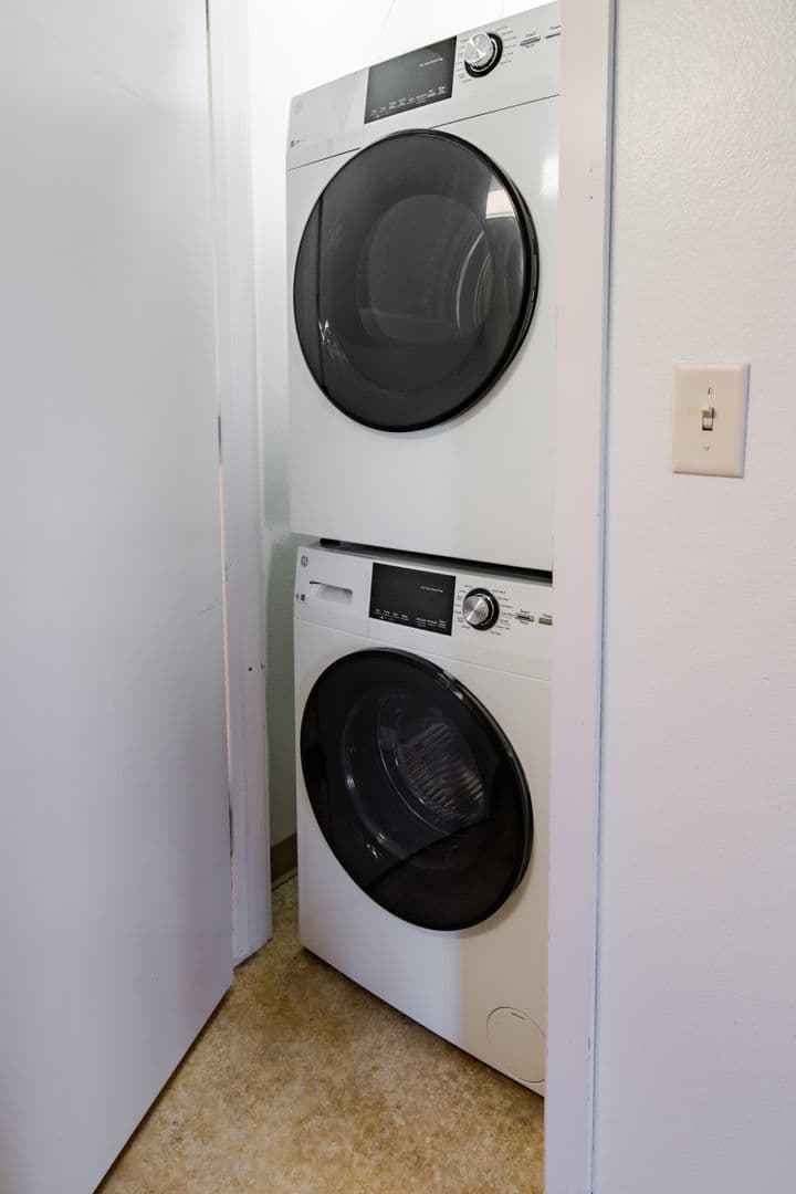 Madison Apartment: 132 E. Wilson St.