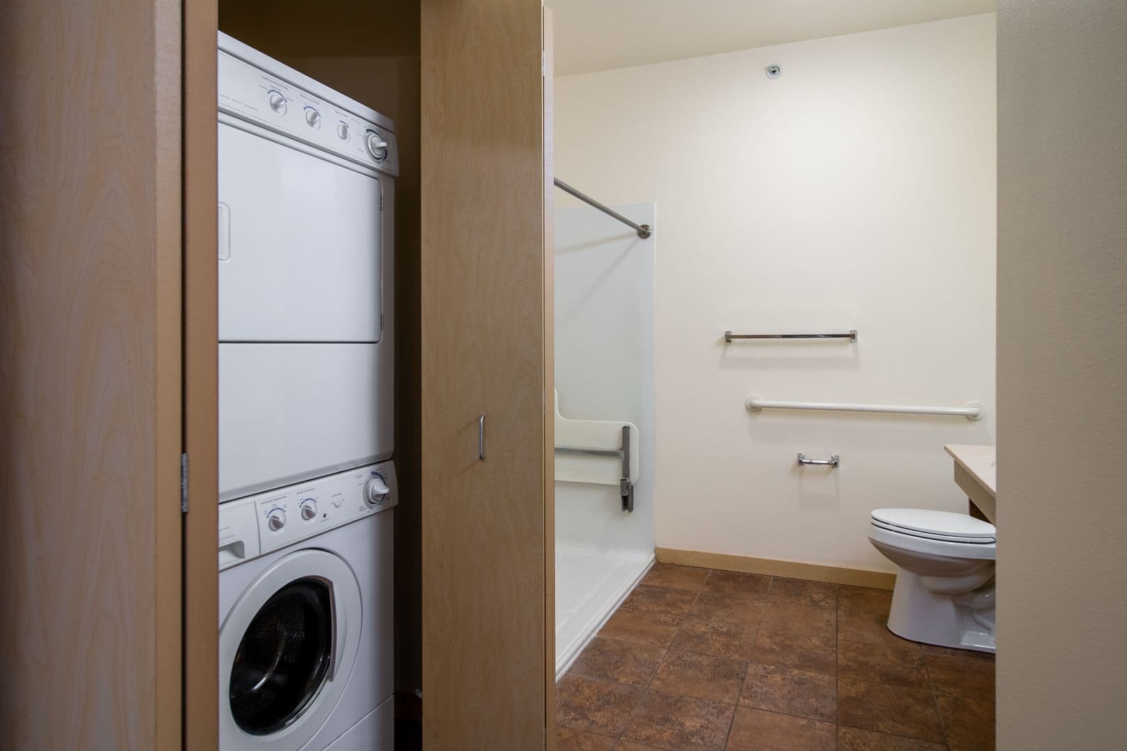 Madison Apartment: 614 E Johnson St.
