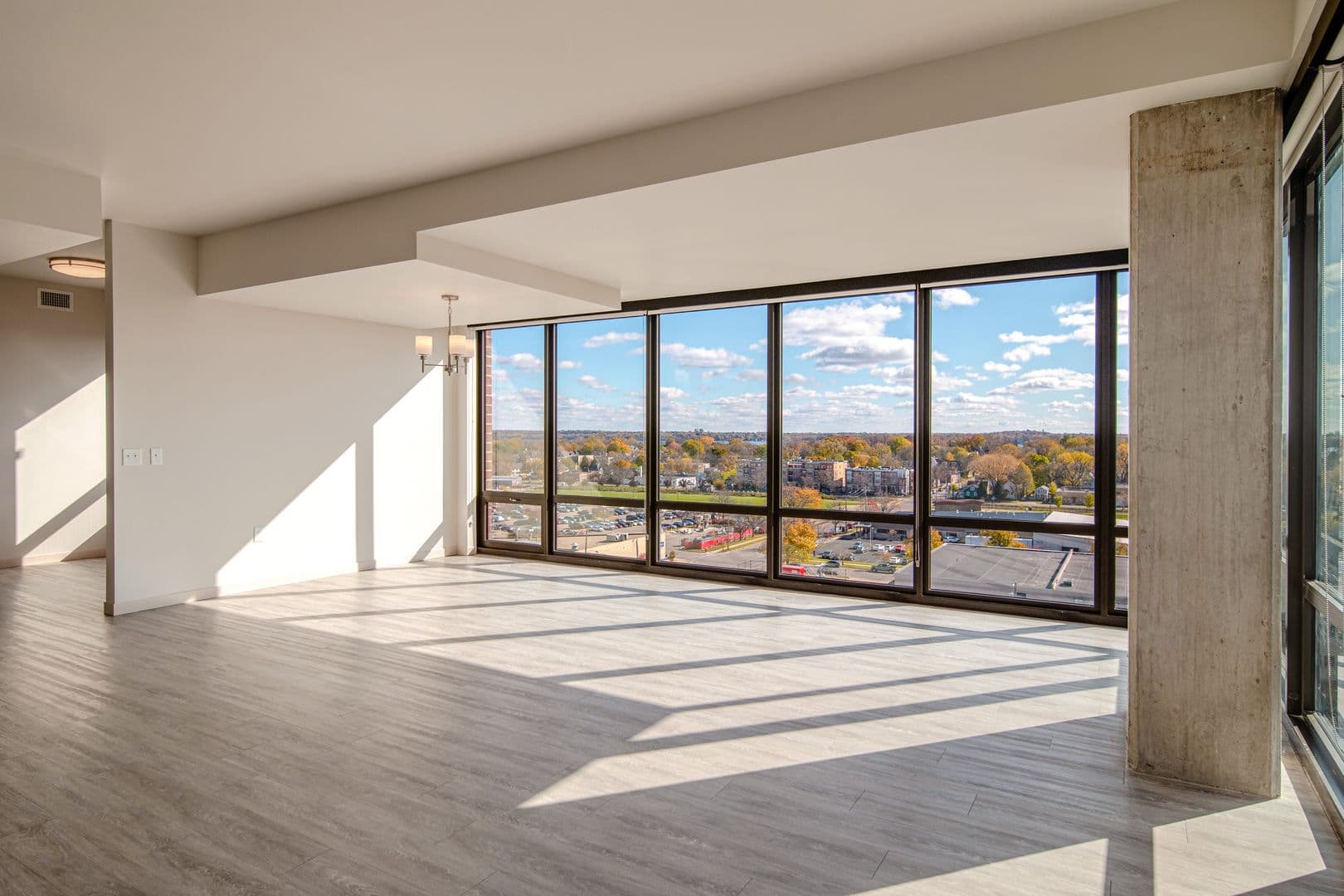 Madison Apartment: 1050 E. Washington Ave.