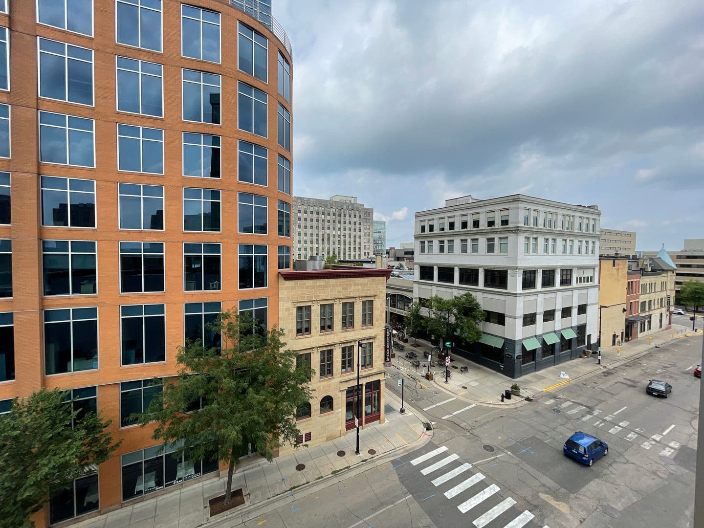 Madison Apartment: 216 S. Pinckney St.