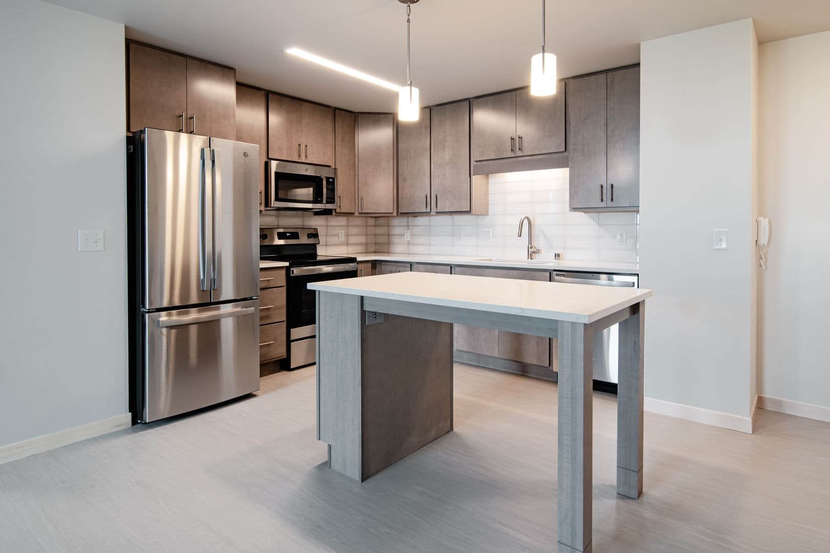Madison Apartment: 216 S. Pinckney St.