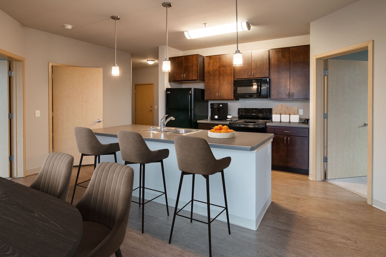 Madison Apartment: 902 Royster Oaks Dr.