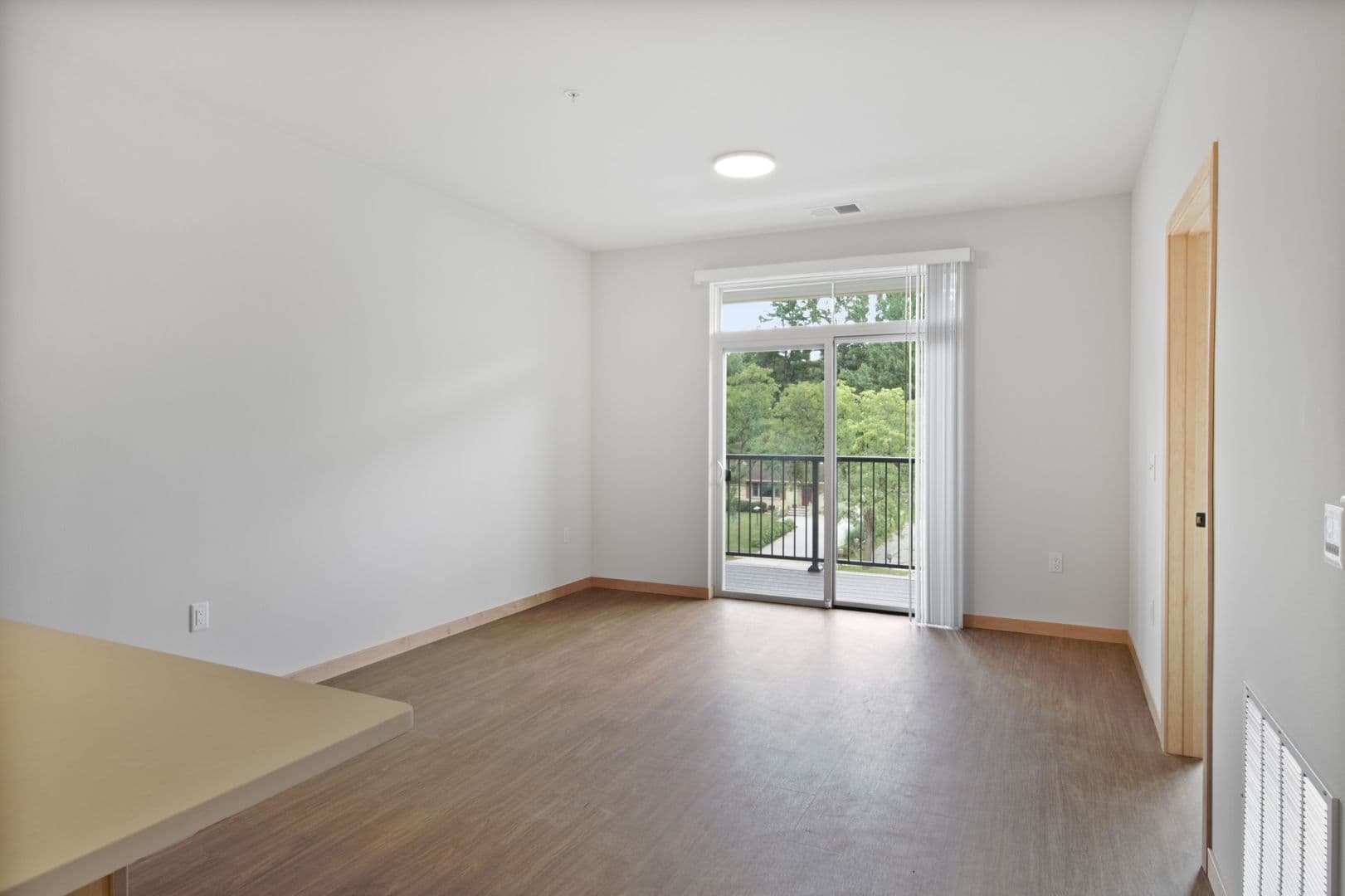Madison Apartment: 6624 Old Sauk Rd.