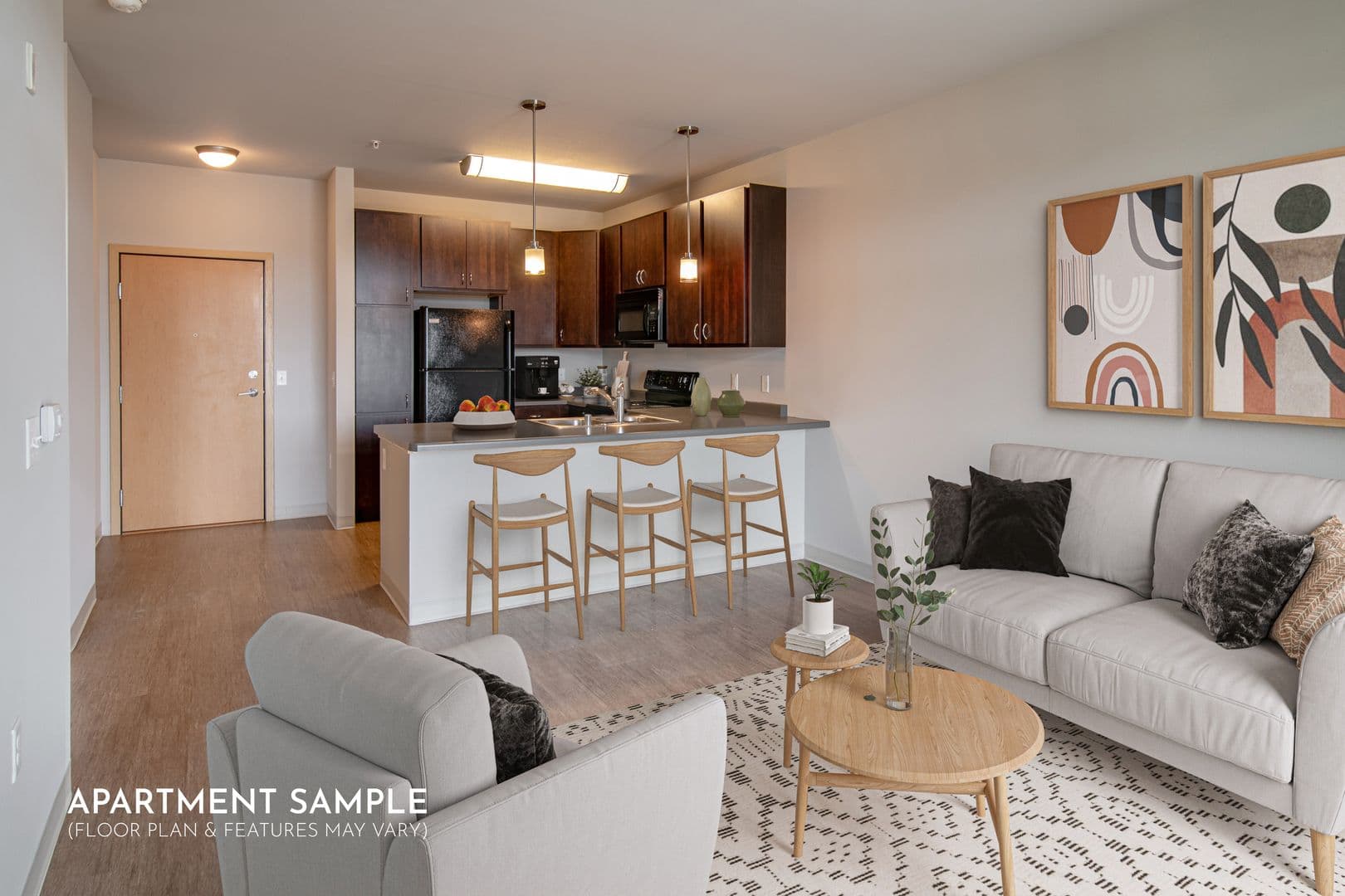 Madison Apartment: 902 Royster Oaks Dr.