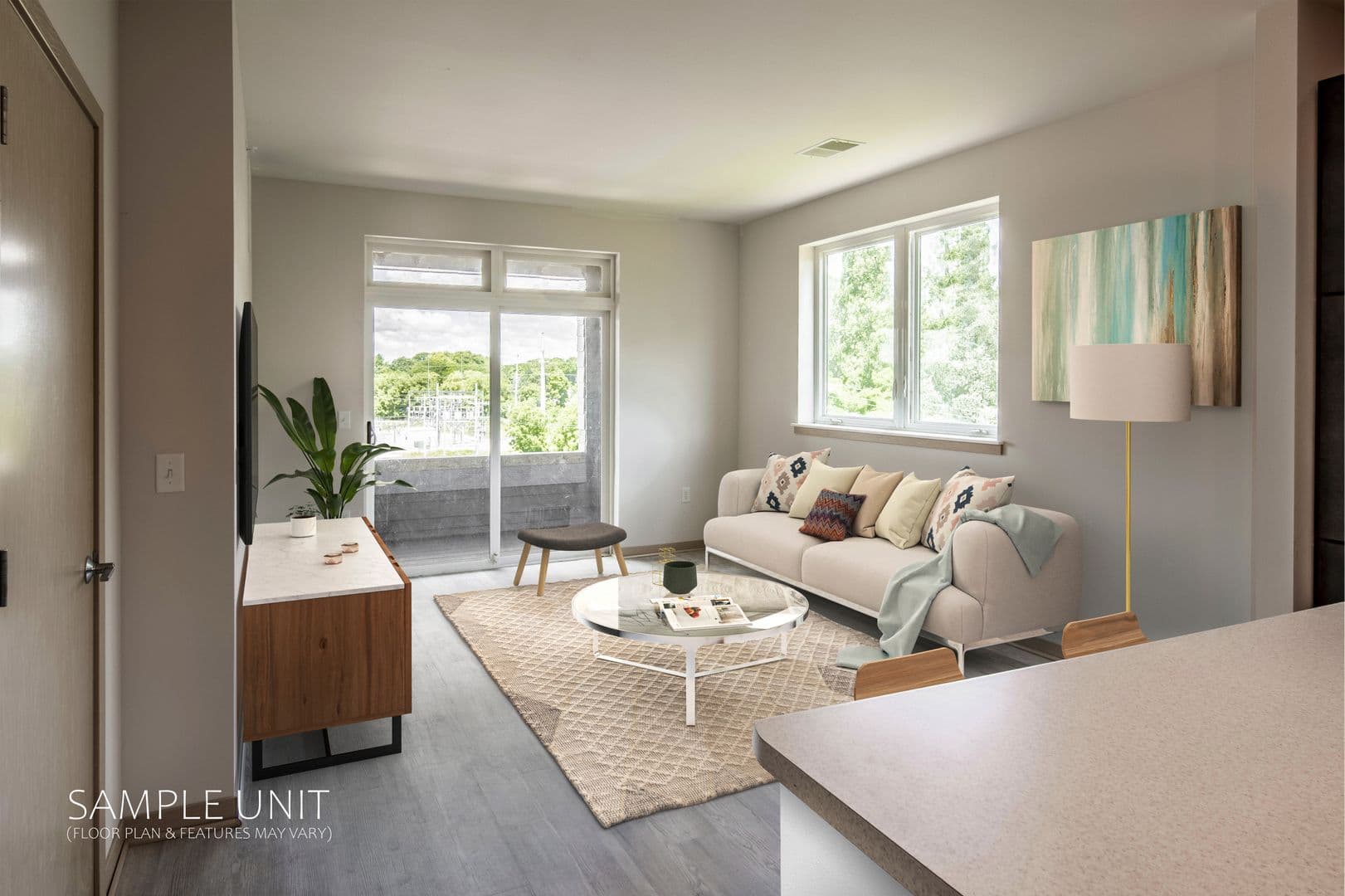 Madison Apartment: 144 S. Fair Oaks Ave.