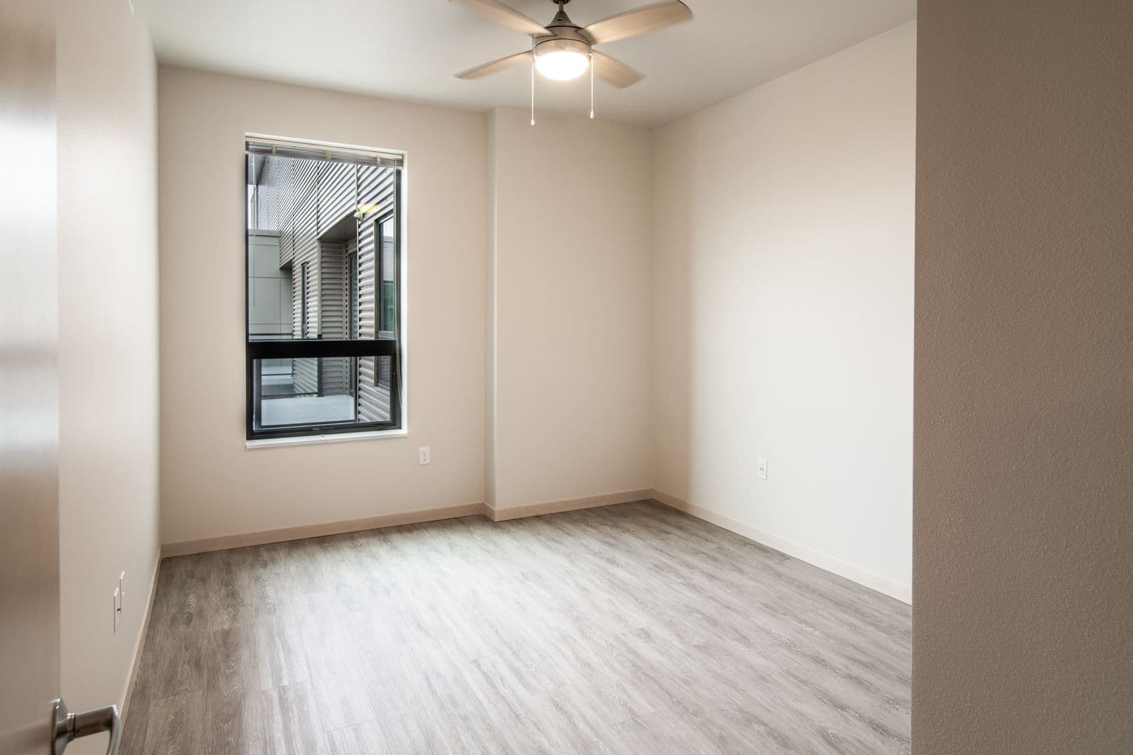 Madison Apartment: 1050 E. Washington Ave.