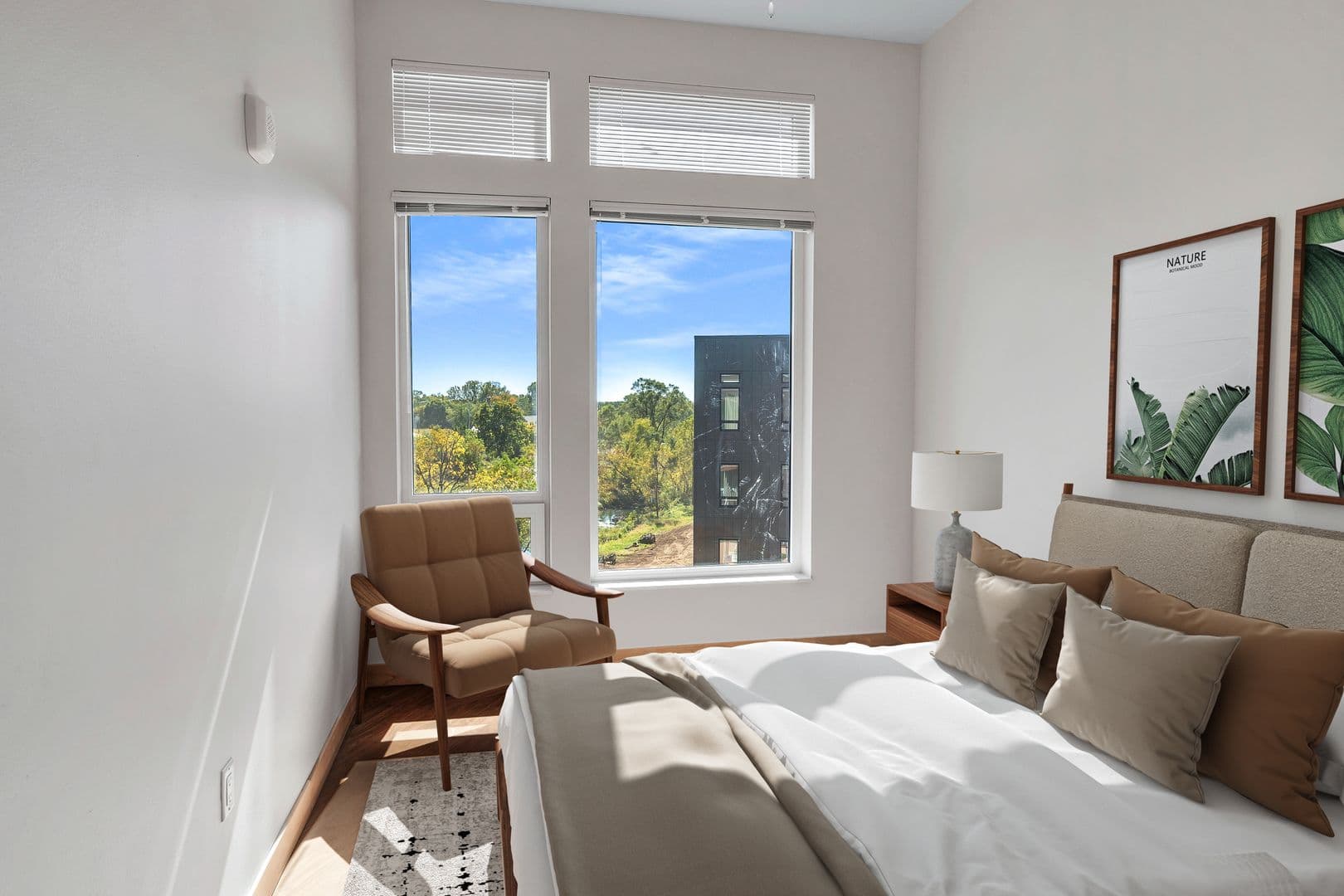 Madison Apartment: 215 N. Fair Oaks Ave.