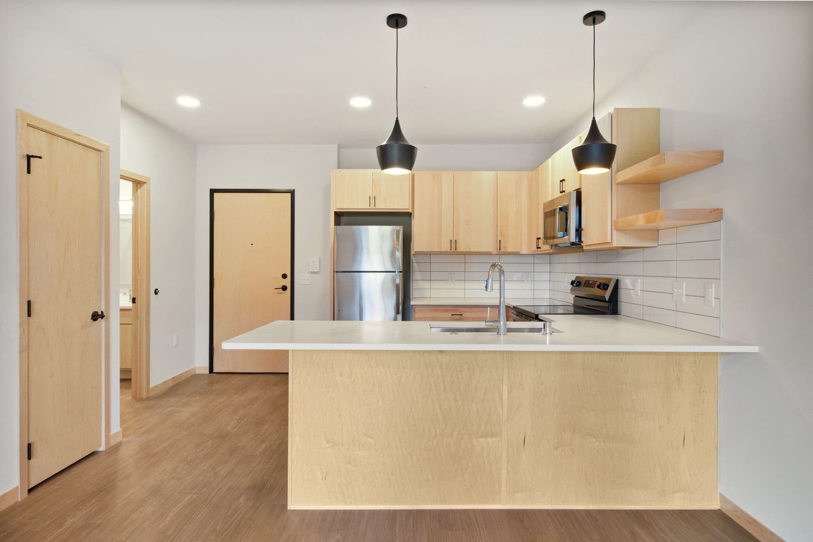 Madison Apartment: 6624 Old Sauk Rd.