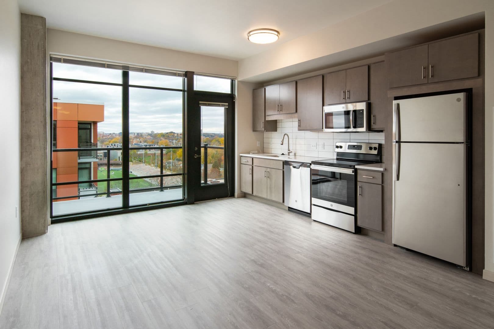 Madison Apartment: 1050 E. Washington Ave.