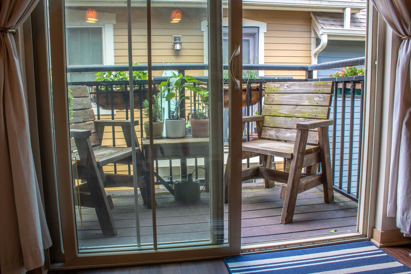 Madison Apartment: 614 E Johnson St.