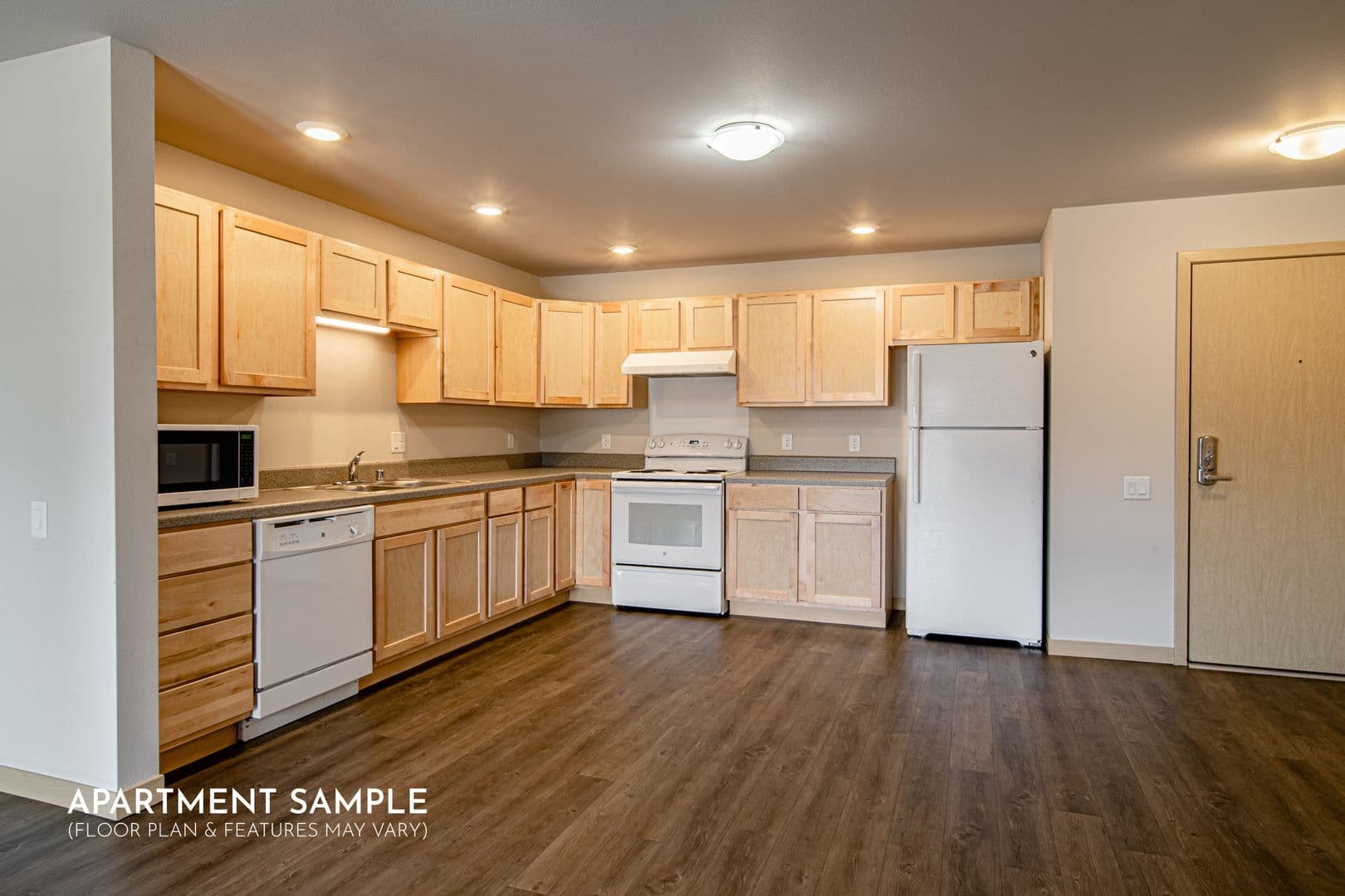 Madison Apartment: 2232 W. Broadway