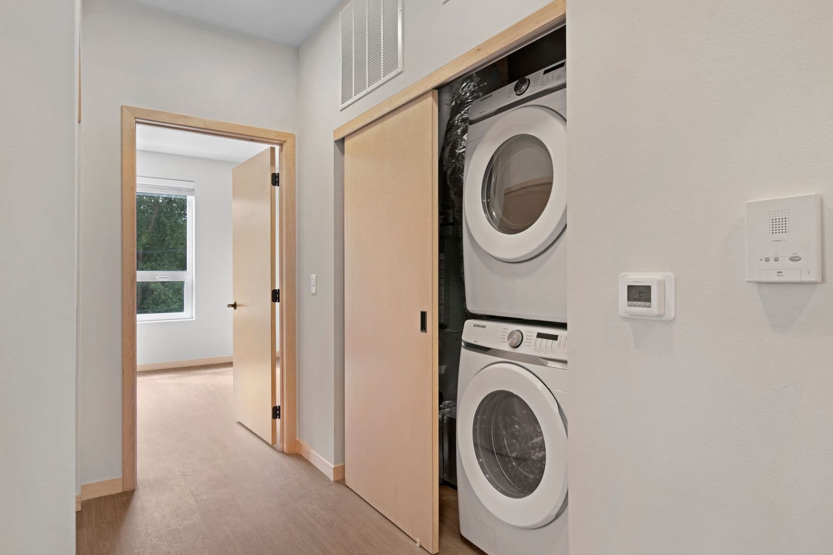 Madison Apartment: 6624 Old Sauk Rd.