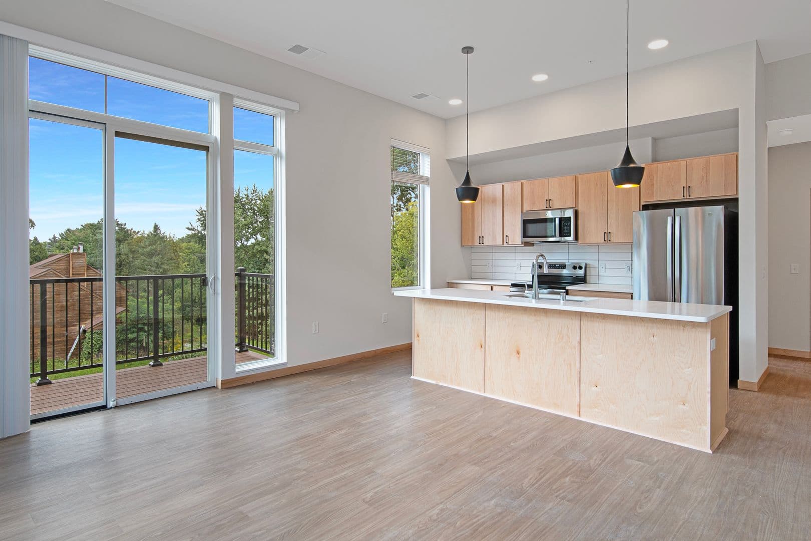Madison Apartment: 6624 Old Sauk Rd.