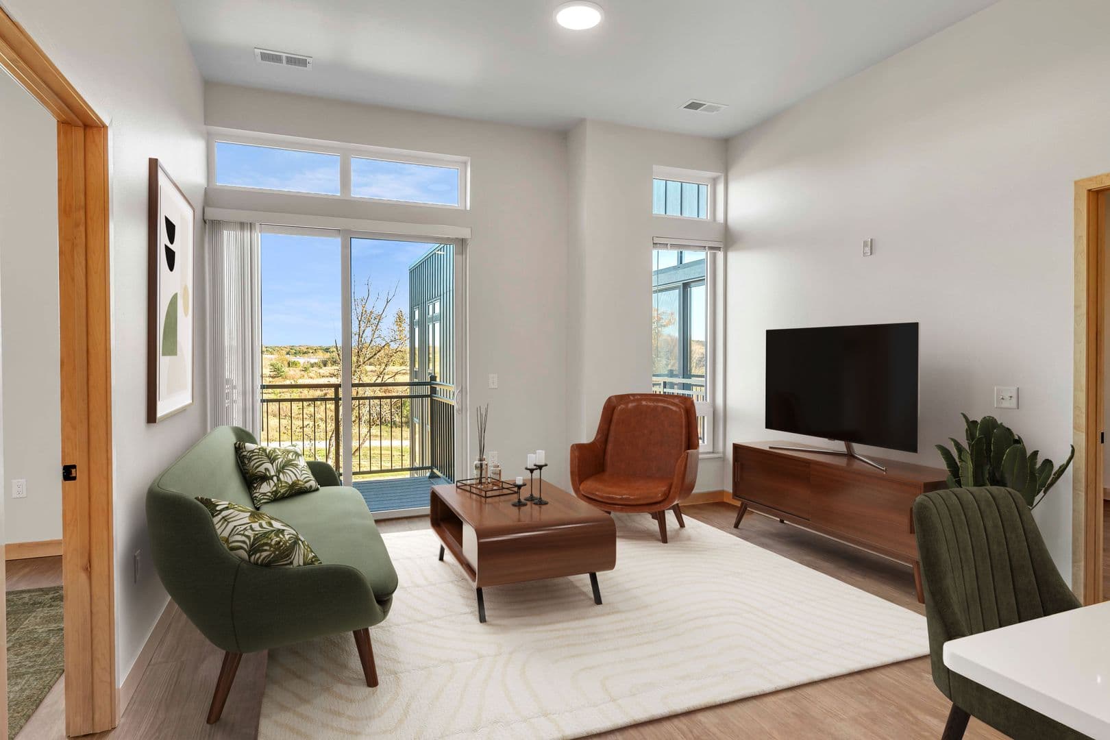 Madison Apartment: 215 N. Fair Oaks Ave.