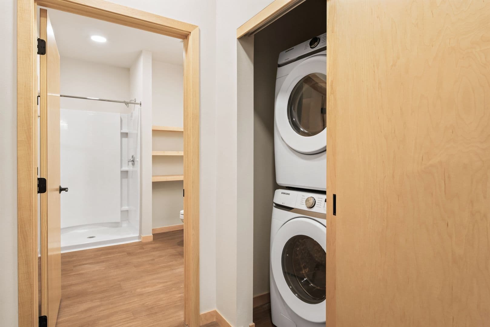 Madison Apartment: 6624 Old Sauk Rd.