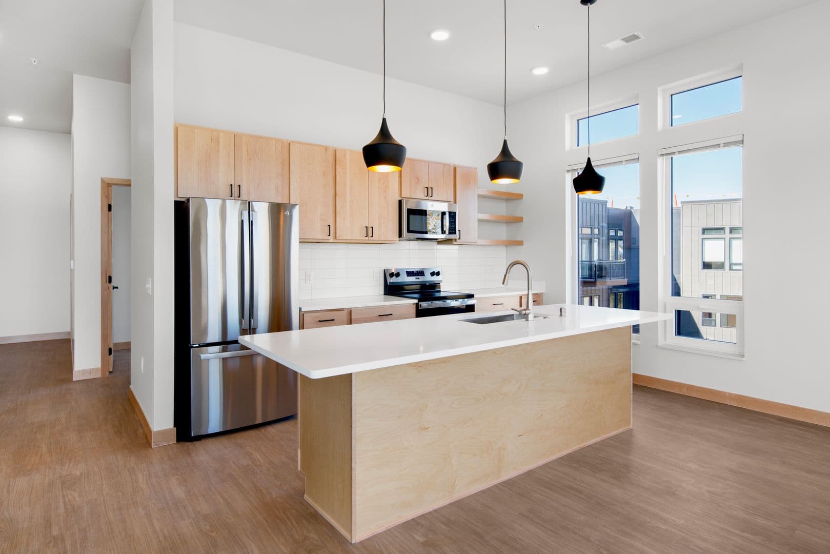 Madison Apartment: 215 N. Fair Oaks Ave.