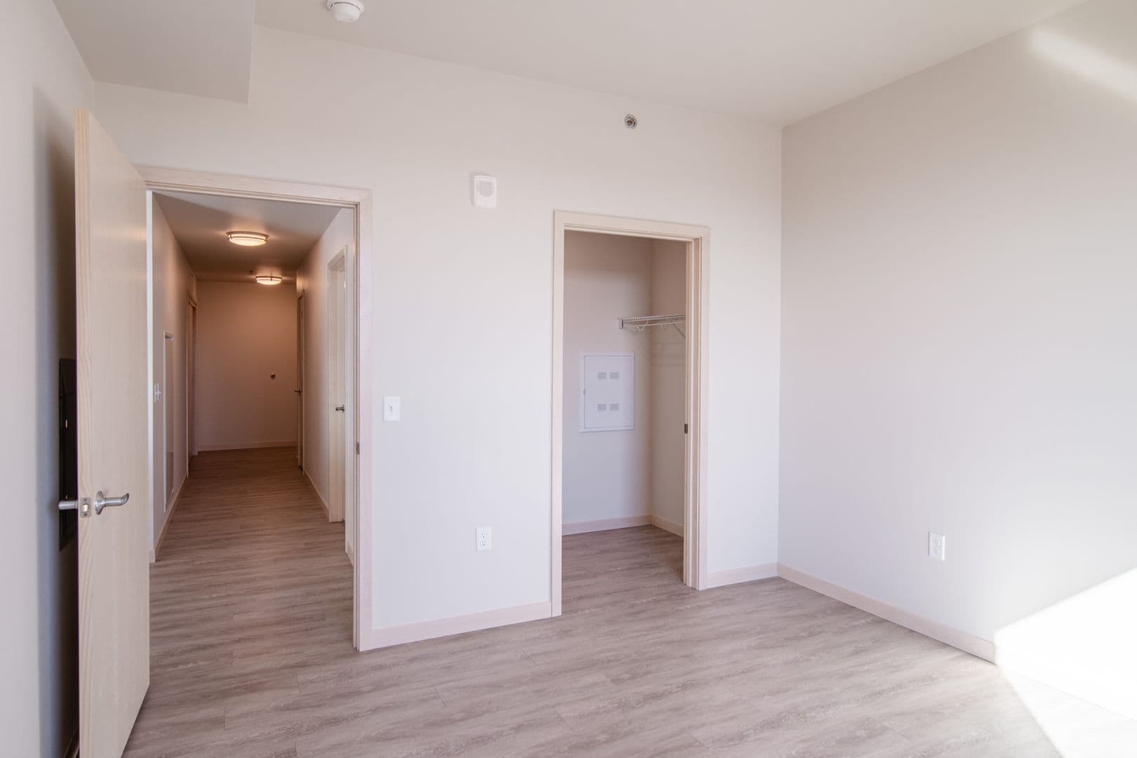 Madison Apartment: 1050 E. Washington Ave.