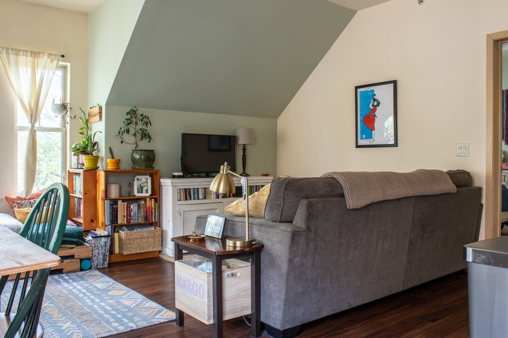 Madison Apartment: 614 E Johnson St.