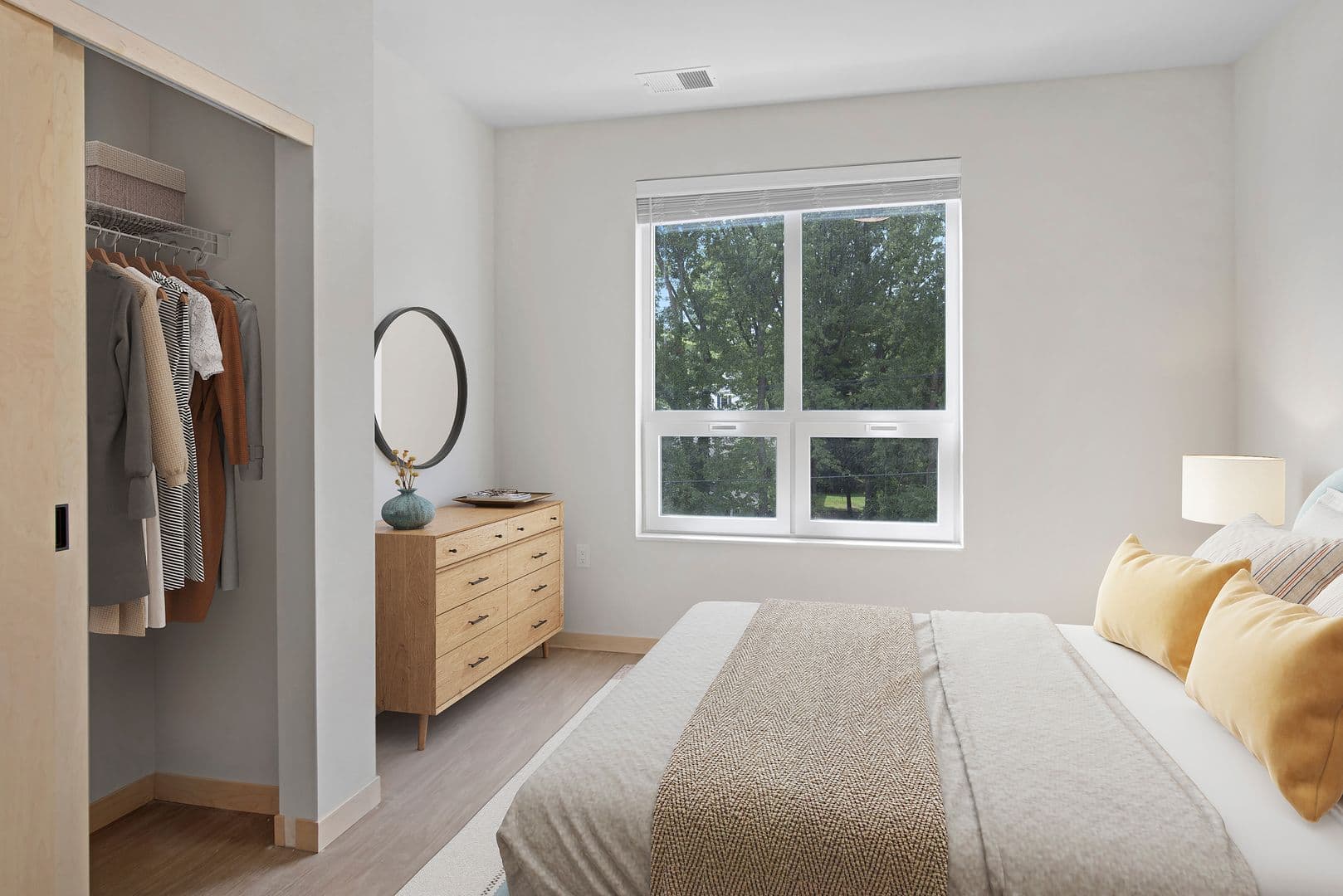 Madison Apartment: 6624 Old Sauk Rd.