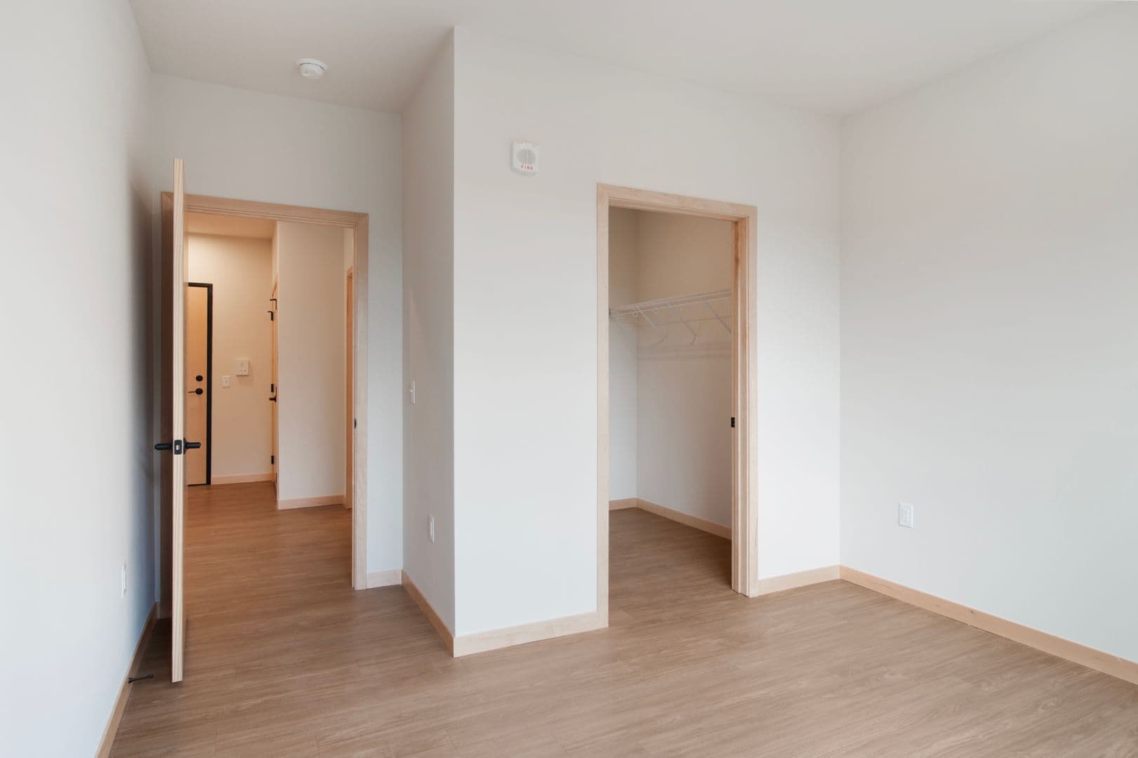 Madison Apartment: 6624 Old Sauk Rd.