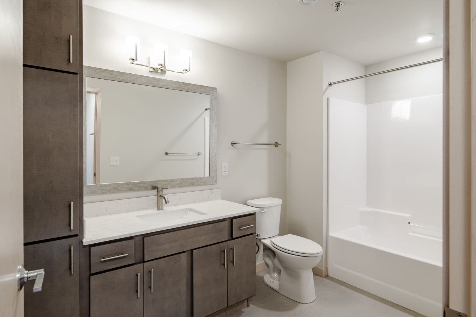 Madison Apartment: 216 S. Pinckney St.