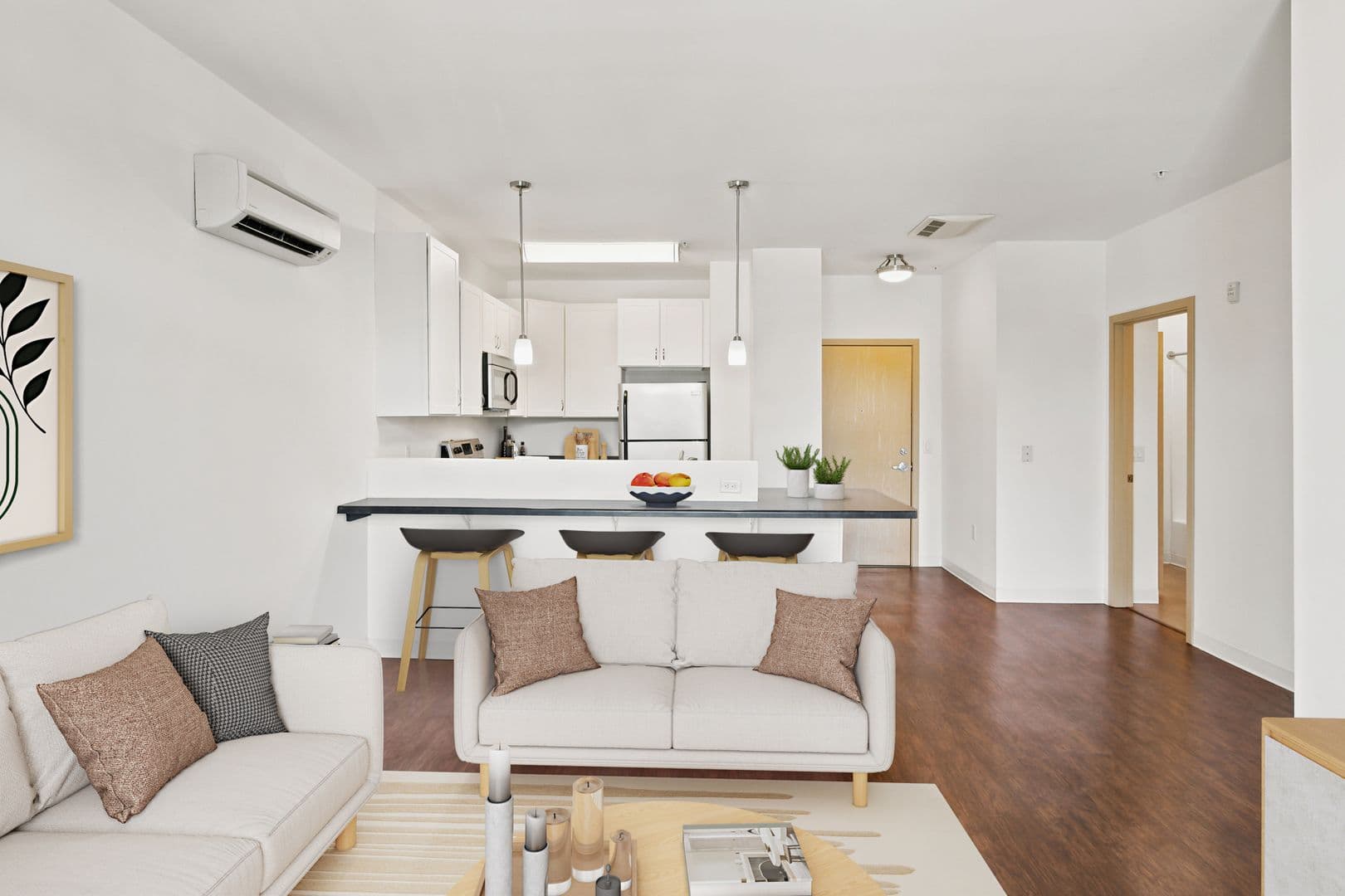 Madison Apartment: 2715 Marshall Court