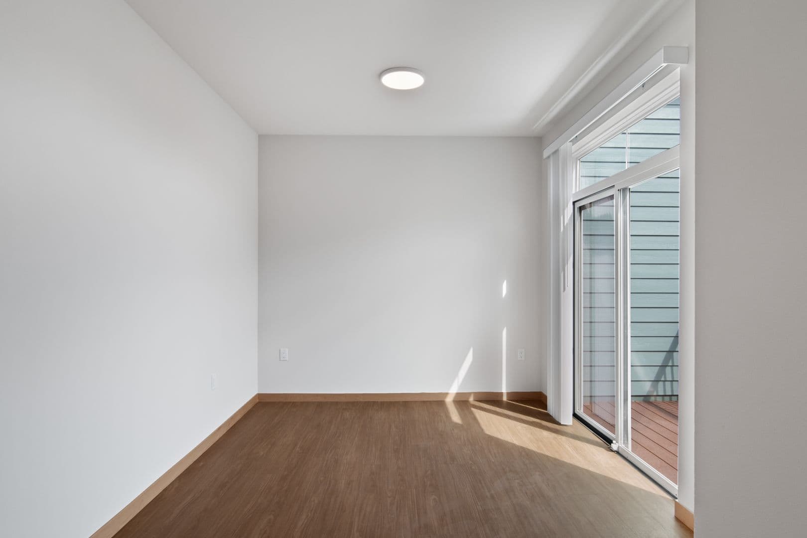 Madison Apartment: 6624 Old Sauk Rd.