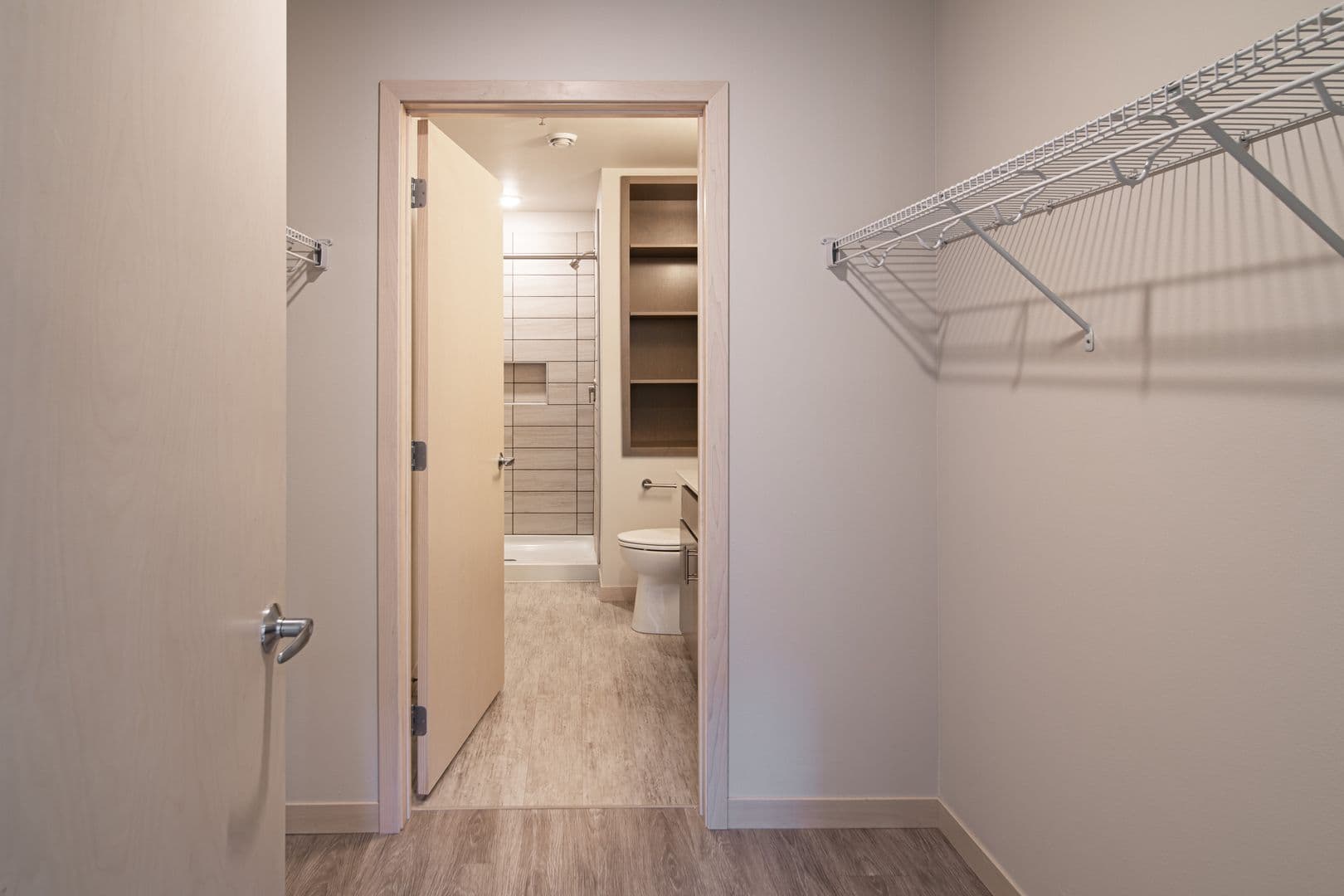 Madison Apartment: 1050 E. Washington Ave.