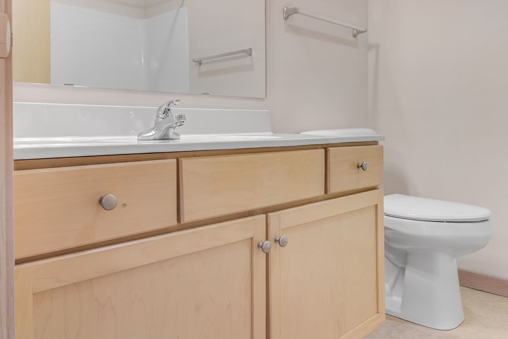 Madison Apartment: 1115 E Wilson St.