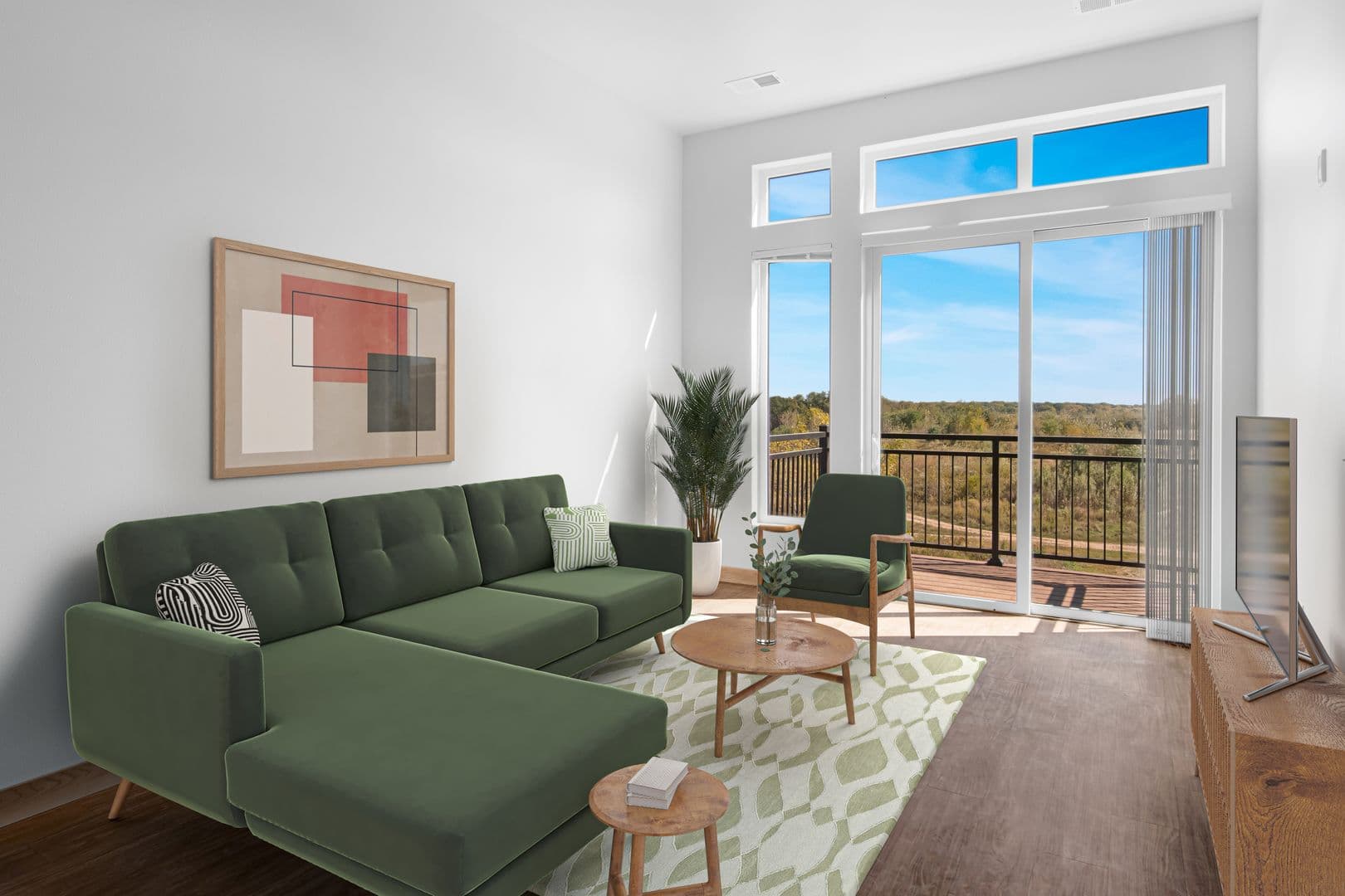 Madison Apartment: 215 N. Fair Oaks Ave.