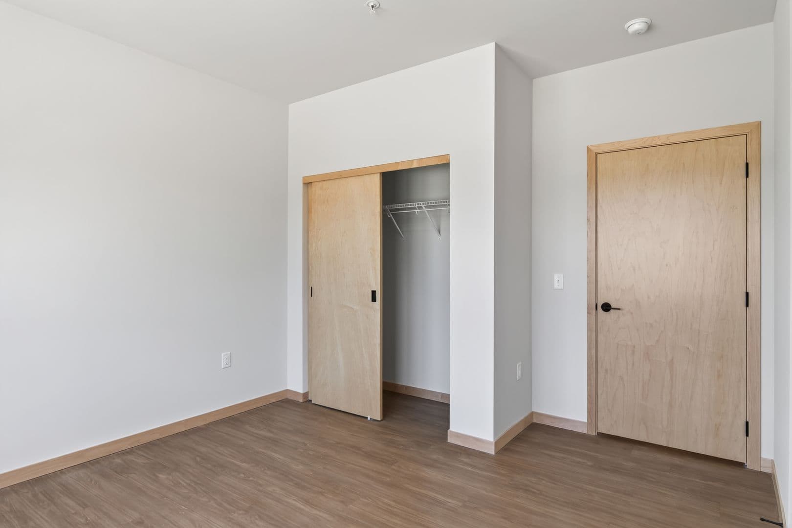 Madison Apartment: 6624 Old Sauk Rd.