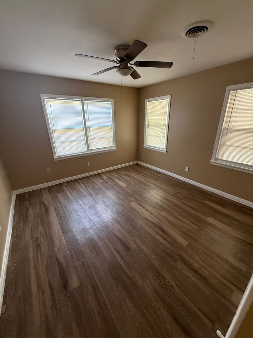 Lubbock House: 4003 33rd Street