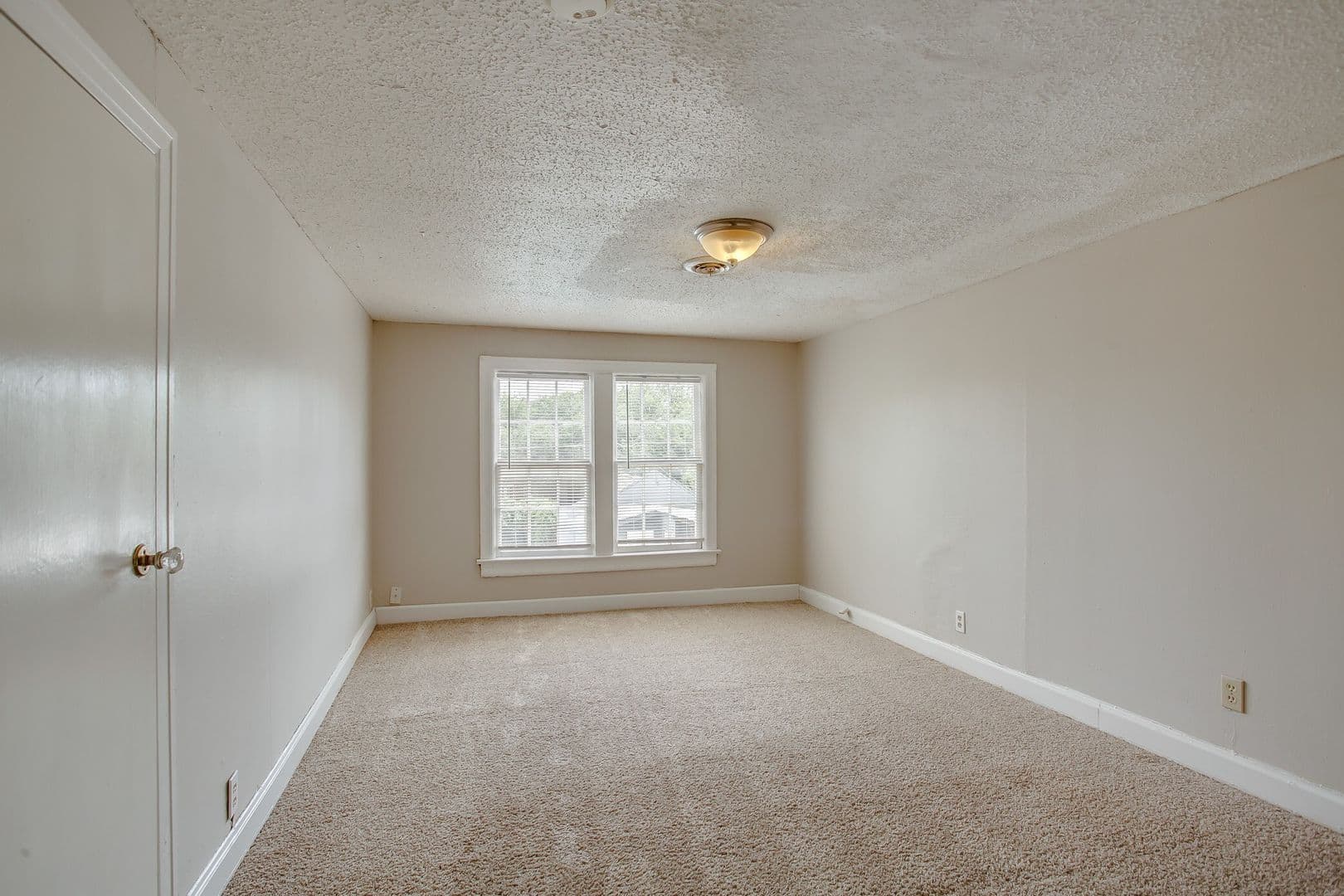 Lubbock House: 2405 21st Street
