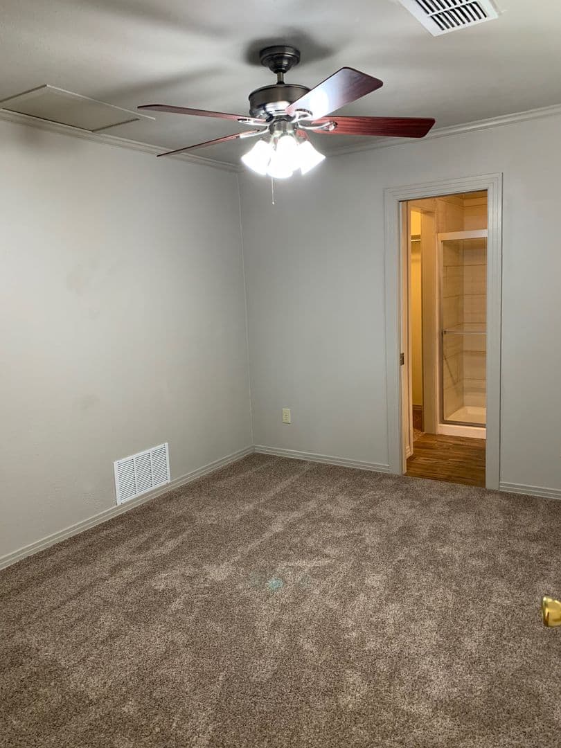 Lubbock House: 2614 42nd